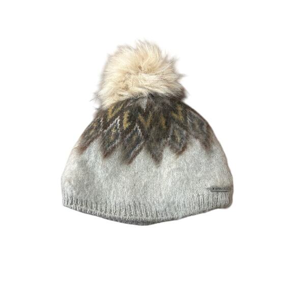 PrAna Marin Beanie with Pom pom  Faux Fur pom pom One size fits most - Picture 1 of 6